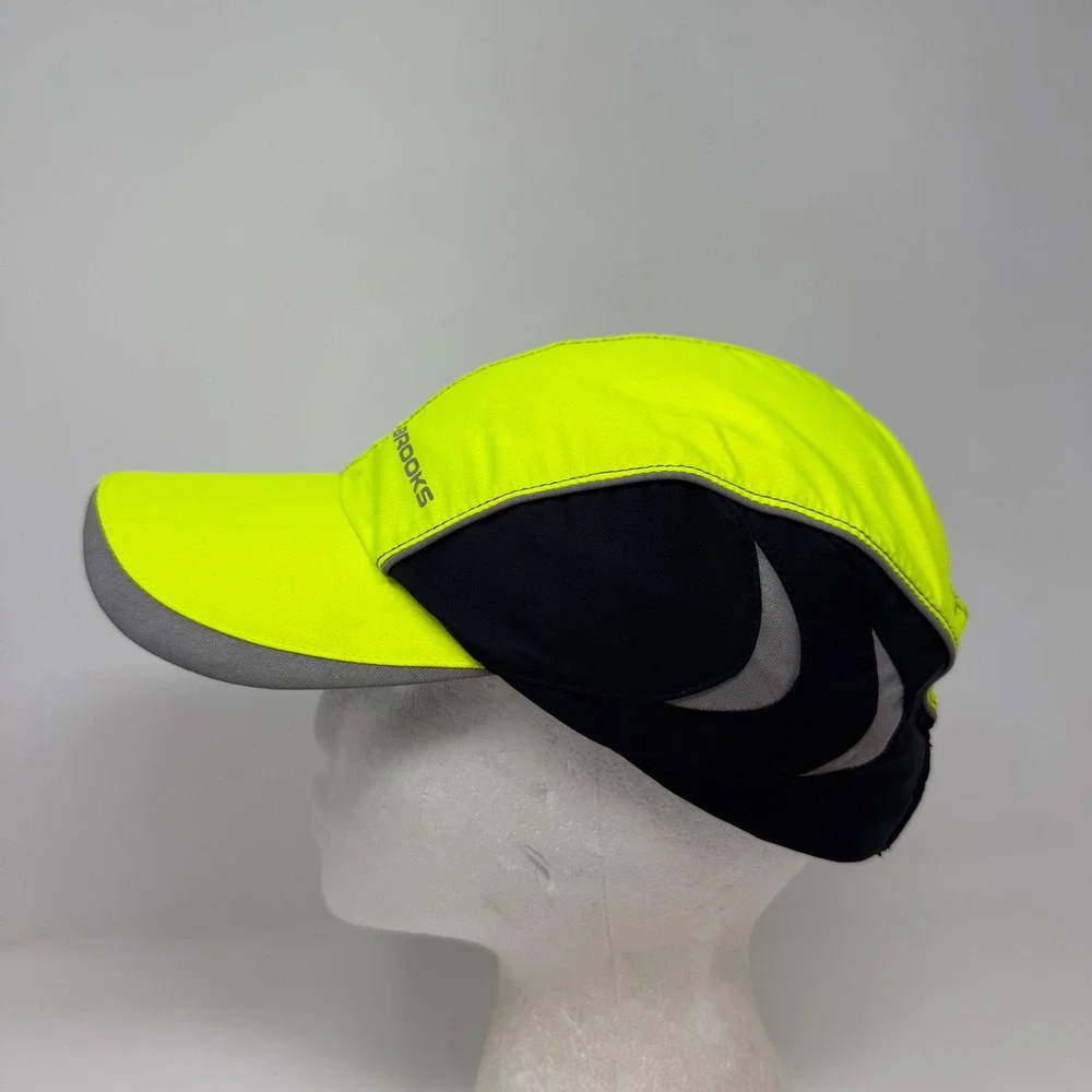 Brooks Nightlife Hat Neon Yellow Black Reflective Running Cap AC665 OSFA - Picture 3 of 11